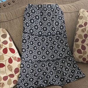 Chic Black and White Floral Kids Skirt